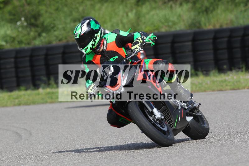 Archiv-2025/10 23.04.2025 Cornu Master School ADR/gruen-vert/41